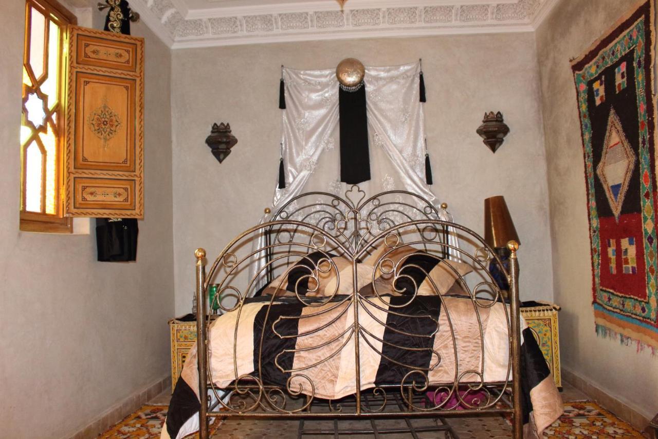 Riad Makene Mouchkill Marrakesh Exterior photo
